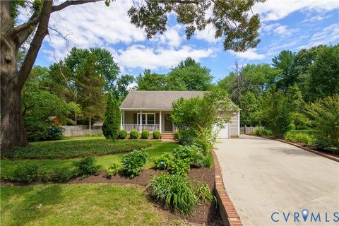 Photo of 8704 Eagle Run Court, North Chesterfield, VA 23236 (MLS # 2610255)