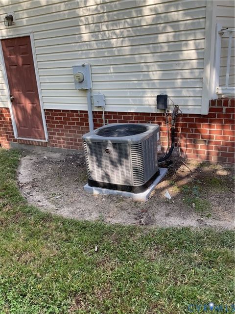 Tiny photo for 16009 Prince George Drive, Disputanta, VA 23842 (MLS # 2527871)