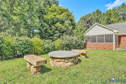 Tiny photo for 77 Gloucester Court, Troutville, VA 24175 (MLS # 2608527)