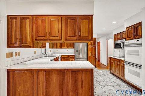 Tiny photo for 77 Gloucester Court, Troutville, VA 24175 (MLS # 2608527)