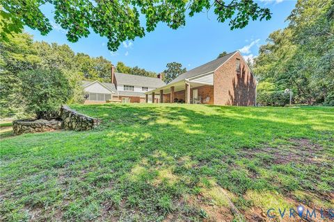 Tiny photo for 77 Gloucester Court, Troutville, VA 24175 (MLS # 2608527)