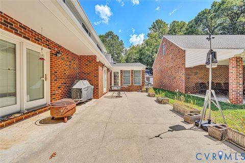 Tiny photo for 77 Gloucester Court, Troutville, VA 24175 (MLS # 2608527)