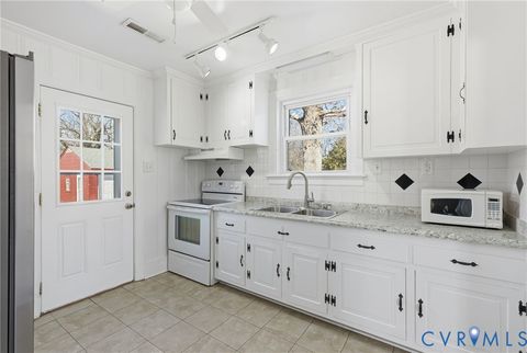 Tiny photo for 5116 Alberene Road, Richmond, VA 23224 (MLS # 2601222)