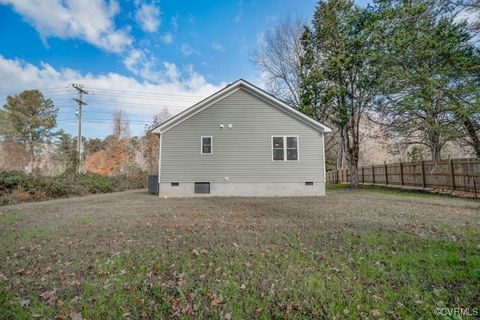 A home in Louisa