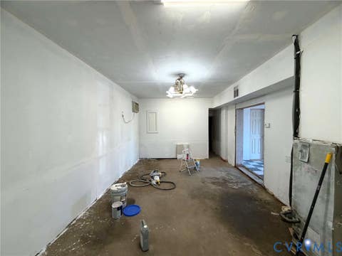 Tiny photo for 601 E Wythe Street, Petersburg, VA 23803 (MLS # 2621553)