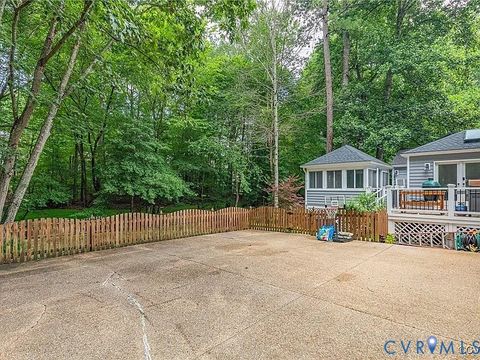 Tiny photo for 13904 Sunrise Bluff Road, Chesterfield, VA 23112 (MLS # 2533099)