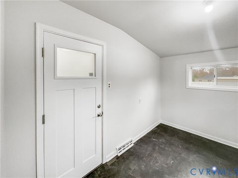 Tiny photo for 4907 Edgefield Circle, Richmond, VA 23227 (MLS # 2600385)