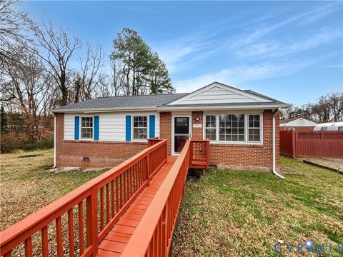 Photo of 4907 Edgefield Circle, Richmond, VA 23227 (MLS # 2600385)