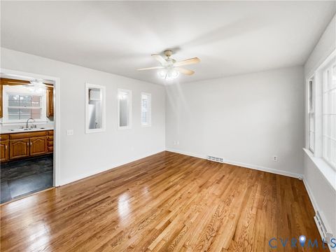 Tiny photo for 4907 Edgefield Circle, Richmond, VA 23227 (MLS # 2600385)
