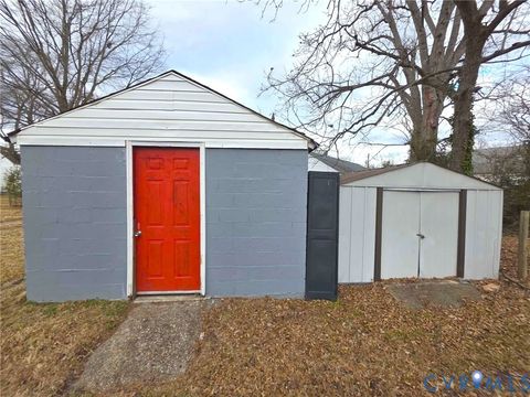 Tiny photo for 402 Stuart Avenue, Colonial Heights, VA 23834 (MLS # 2533789)