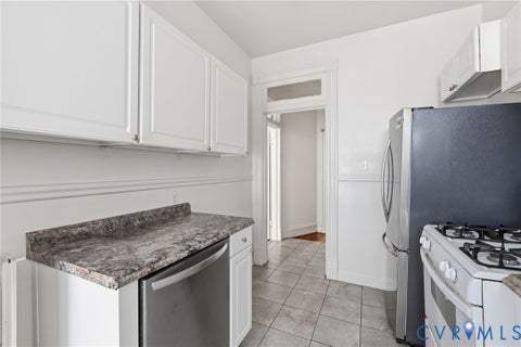 Tiny photo for 2425 W Main Street, Richmond, VA 23220 (MLS # 2619829)