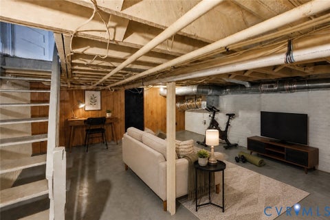 Tiny photo for 2425 W Main Street, Richmond, VA 23220 (MLS # 2619829)