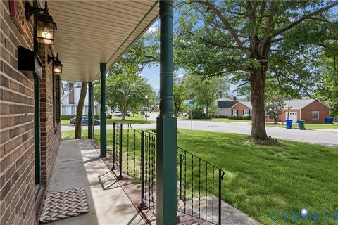 Tiny photo for 588 Windjammer Crescent, Newport News, VA 23602 (MLS # 2614416)