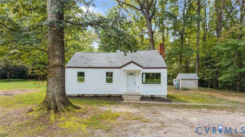 Tiny photo for 10800 Beaver Castle Road, North Prince George, VA 23860 (MLS # 2527473)