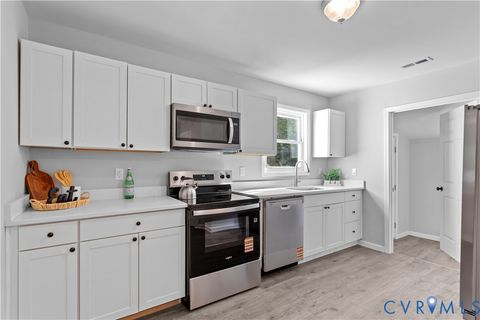 Tiny photo for 10800 Beaver Castle Road, North Prince George, VA 23860 (MLS # 2527473)