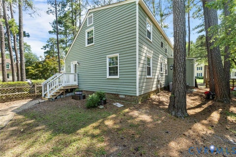 Tiny photo for 10628 Jousting Lane, Richmond, VA 23235 (MLS # 2622579)