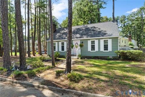 Tiny photo for 10628 Jousting Lane, Richmond, VA 23235 (MLS # 2622579)