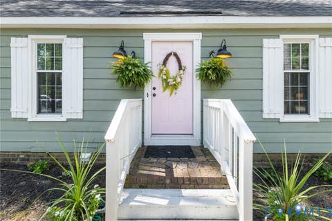 Tiny photo for 10628 Jousting Lane, Richmond, VA 23235 (MLS # 2622579)