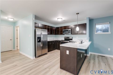 Tiny photo for 914 State Street, Richmond, VA 23231 (MLS # 2602463)