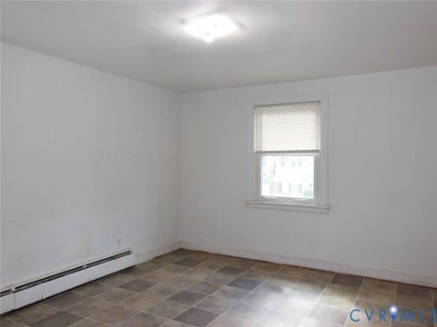 Tiny photo for 2203 Seminary Avenue, Richmond, VA 23220 (MLS # 2624726)