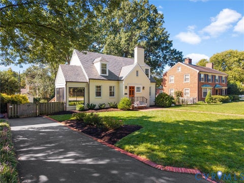 Tiny photo for 5505 Matoaka Road, Richmond, VA 23226 (MLS # 2623530)