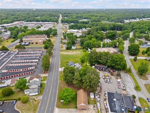 Tiny photo for 2801 Turner Road, North Chesterfield, VA 23224 (MLS # 2614084)