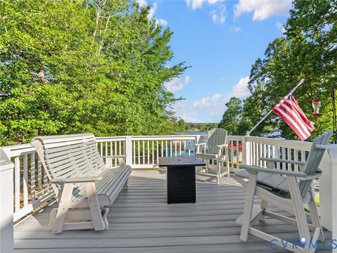 Tiny photo for 20149 Oak River Court, South Chesterfield, VA 23803 (MLS # 2617860)