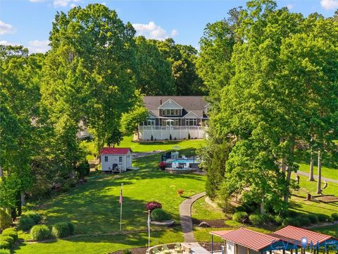 Tiny photo for 20149 Oak River Court, South Chesterfield, VA 23803 (MLS # 2617860)