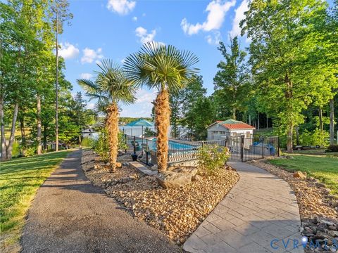 Tiny photo for 20149 Oak River Court, South Chesterfield, VA 23803 (MLS # 2617860)