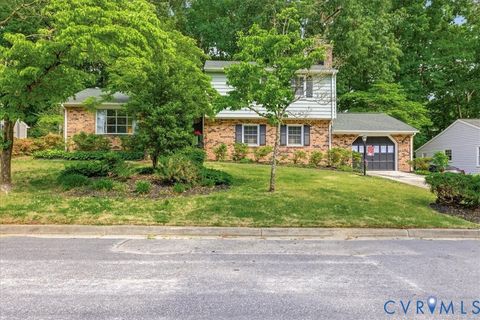 Tiny photo for 105 Flintlock Drive, Colonial Heights, VA 23834 (MLS # 2613241)