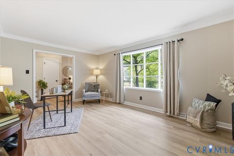 Tiny photo for 105 Flintlock Drive, Colonial Heights, VA 23834 (MLS # 2613241)