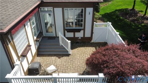 Tiny photo for 9012 Amberhill Loop, North Chesterfield, VA 23236 (MLS # 2607975)