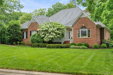 17 E Square Lane Richmond VA 23238