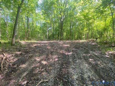 Tiny photo for 176 Ampthill Road, Cartersville, VA 23027 (MLS # 2522796)