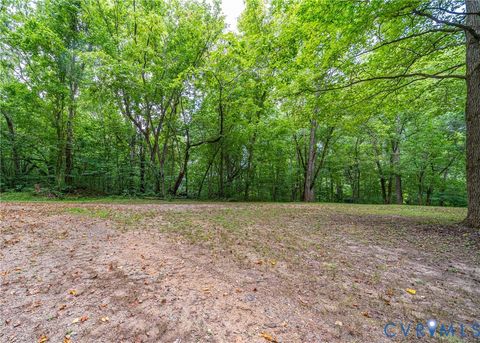 Tiny photo for 176 Ampthill Road, Cartersville, VA 23027 (MLS # 2522796)