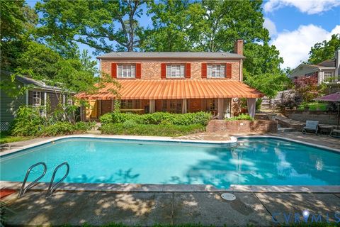 Photo of 1152 Oakridge Road, Petersburg, VA 23805 (MLS # 2611788)