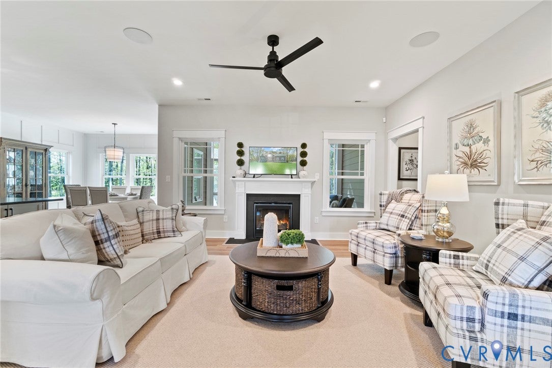 2075 Arminta Lane