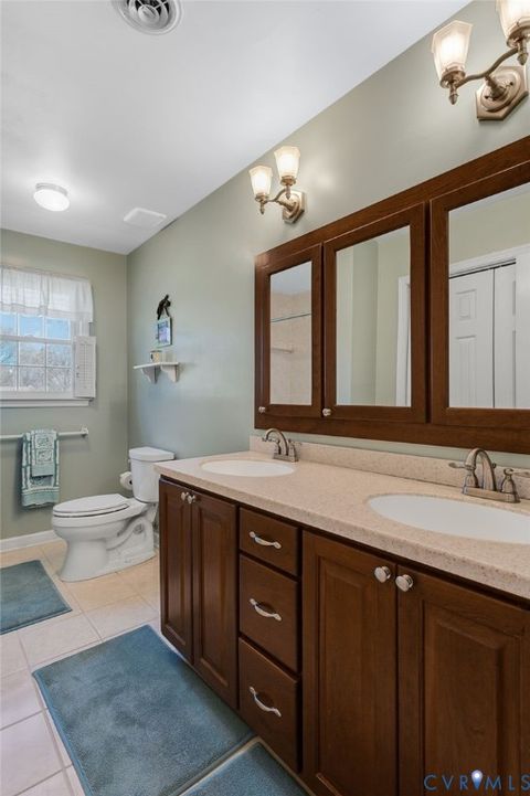 Tiny photo for 3209 Walnut Street, Hopewell, VA 23860 (MLS # 2527389)