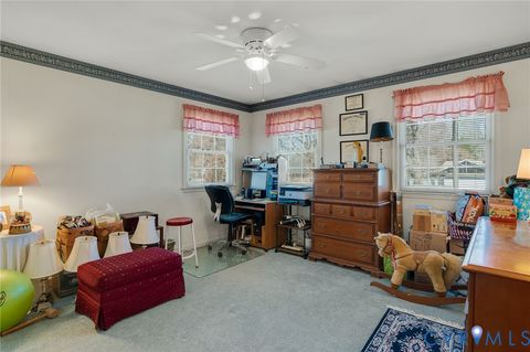 Tiny photo for 3209 Walnut Street, Hopewell, VA 23860 (MLS # 2527389)