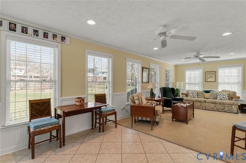 Tiny photo for 3209 Walnut Street, Hopewell, VA 23860 (MLS # 2527389)