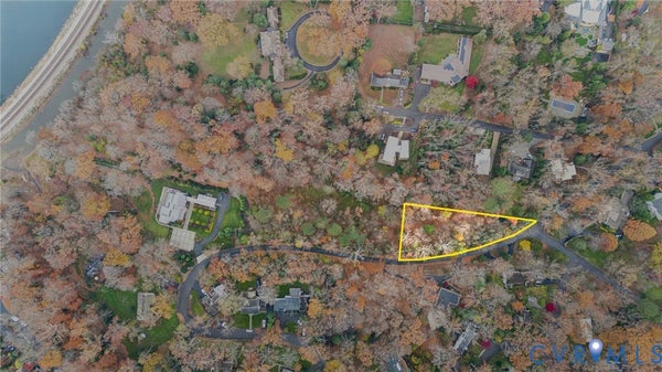 335 CHARMIAN RD, RICHMOND, VA 23226 - Image 5d293bcc11ff9ce1670ffdb6f9f3de67/2517991267