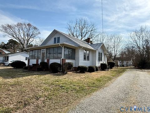 Tiny photo for 312 E Church Street, Kilmarnock, VA 22482 (MLS # 2605567)
