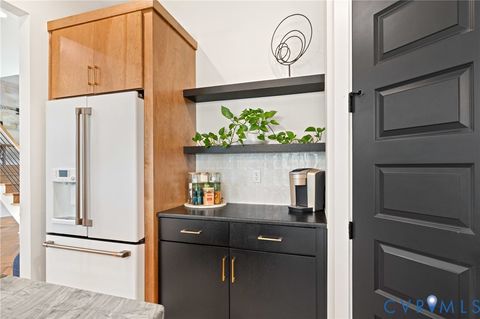 Tiny photo for 18131 Timber Banks Lane, Moseley, VA 23120 (MLS # 2614361)