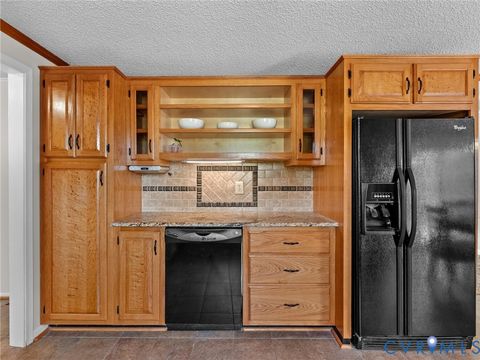 Tiny photo for 218 Deer Run Road, Blackstone, VA 23824 (MLS # 2608771)