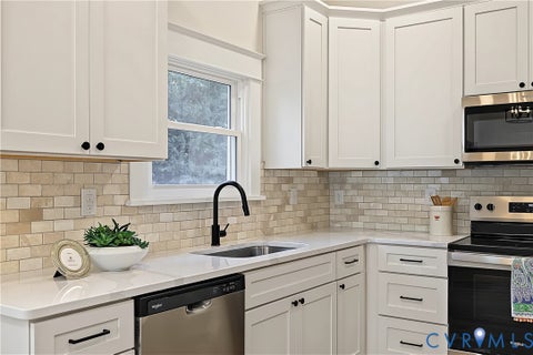 Tiny photo for 3500 Stockton Street, Richmond, VA 23224 (MLS # 2628426)