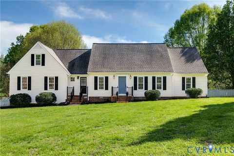 Photo of 561 Fords Road, Goochland, VA 23103 (MLS # 2607417)