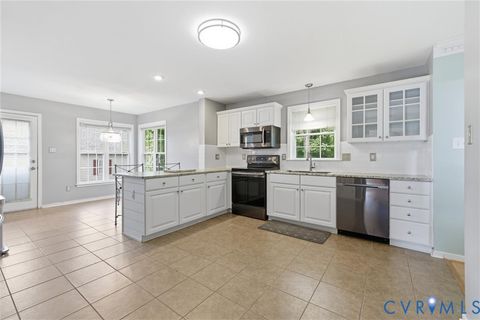 Tiny photo for 3131 Poinsetta Drive, Chester, VA 23831 (MLS # 2609610)