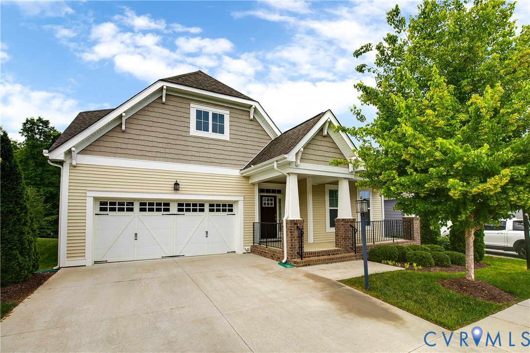 15819 Blooming Road