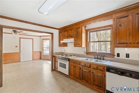 Tiny photo for 1211 Bradbury Court, Moseley, VA 23120 (MLS # 2529678)