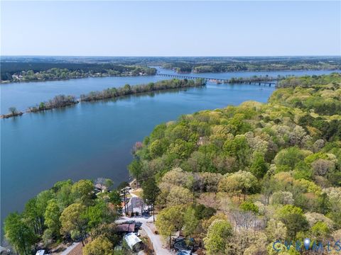 Tiny photo for 449 Gila Trail Trail, Bracey, VA 23919 (MLS # 2608396)